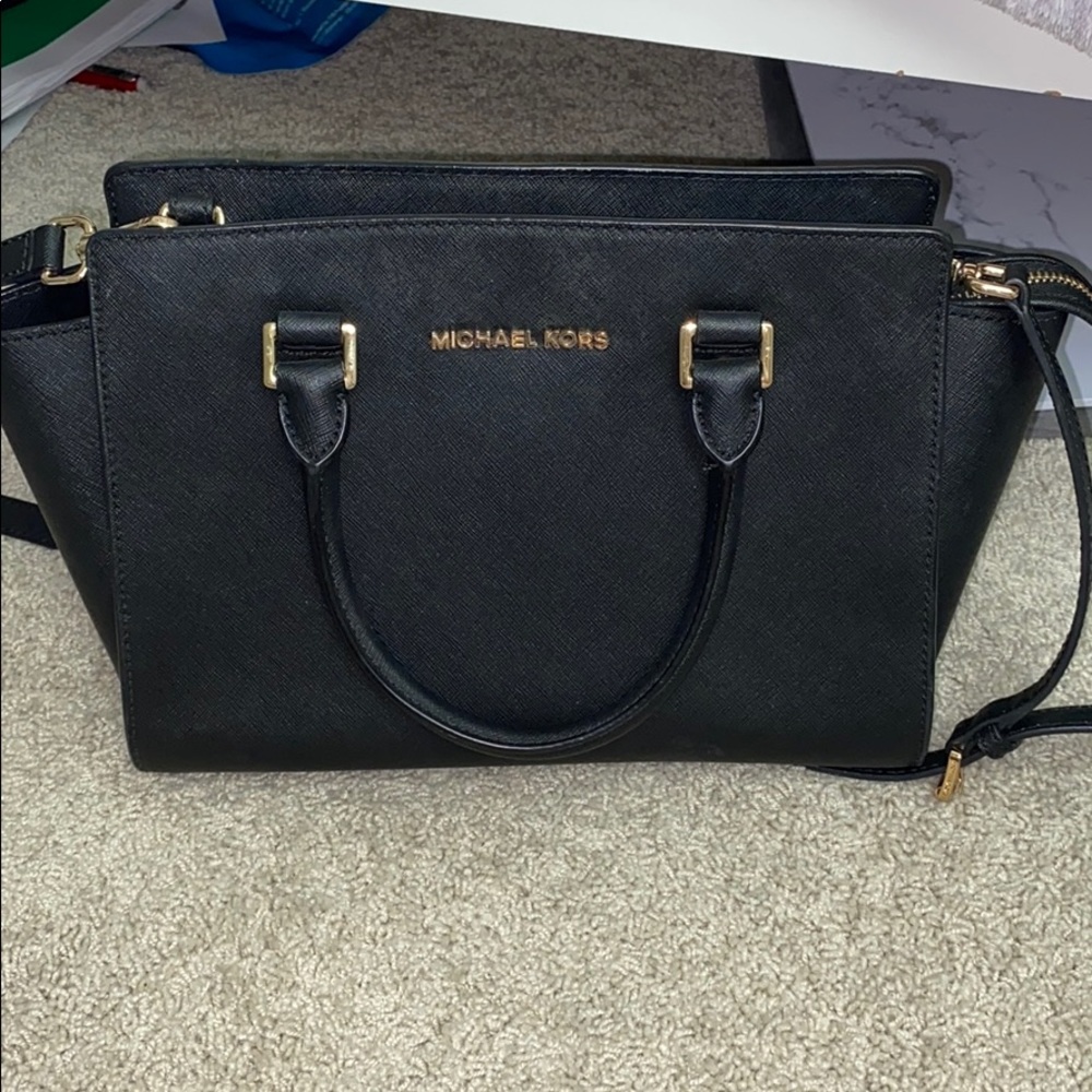 Cross body Michael Kors bag